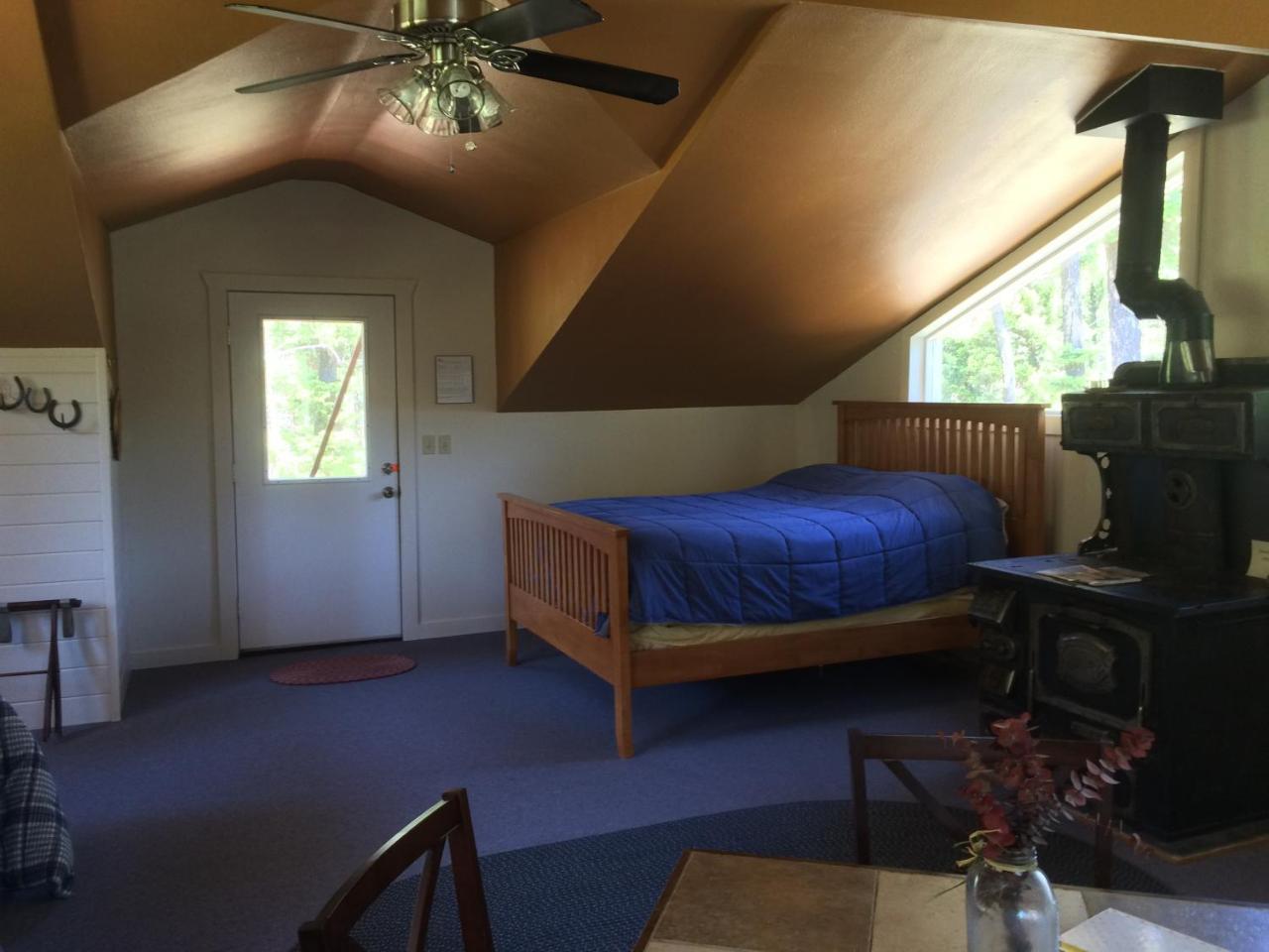 Boulder Creek Lodge Maxville Екстер'єр фото